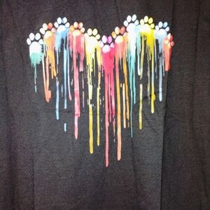 SOLD***💋Colorful Drip Paw Print Black Tee SM PTP 20"